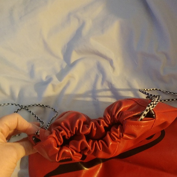 Ecko Red faux leather backpack - Picture 5 of 8